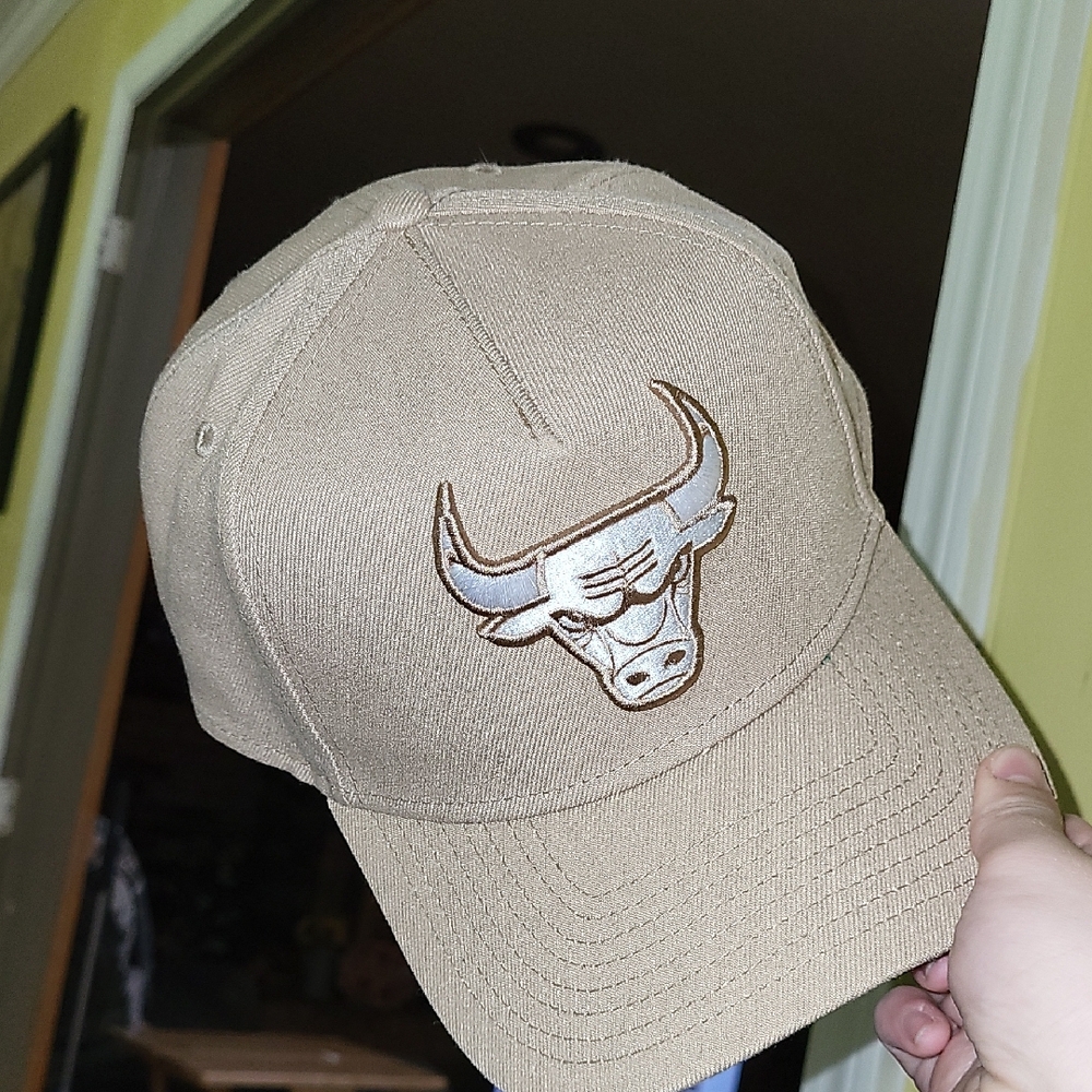 bulls snapback hats